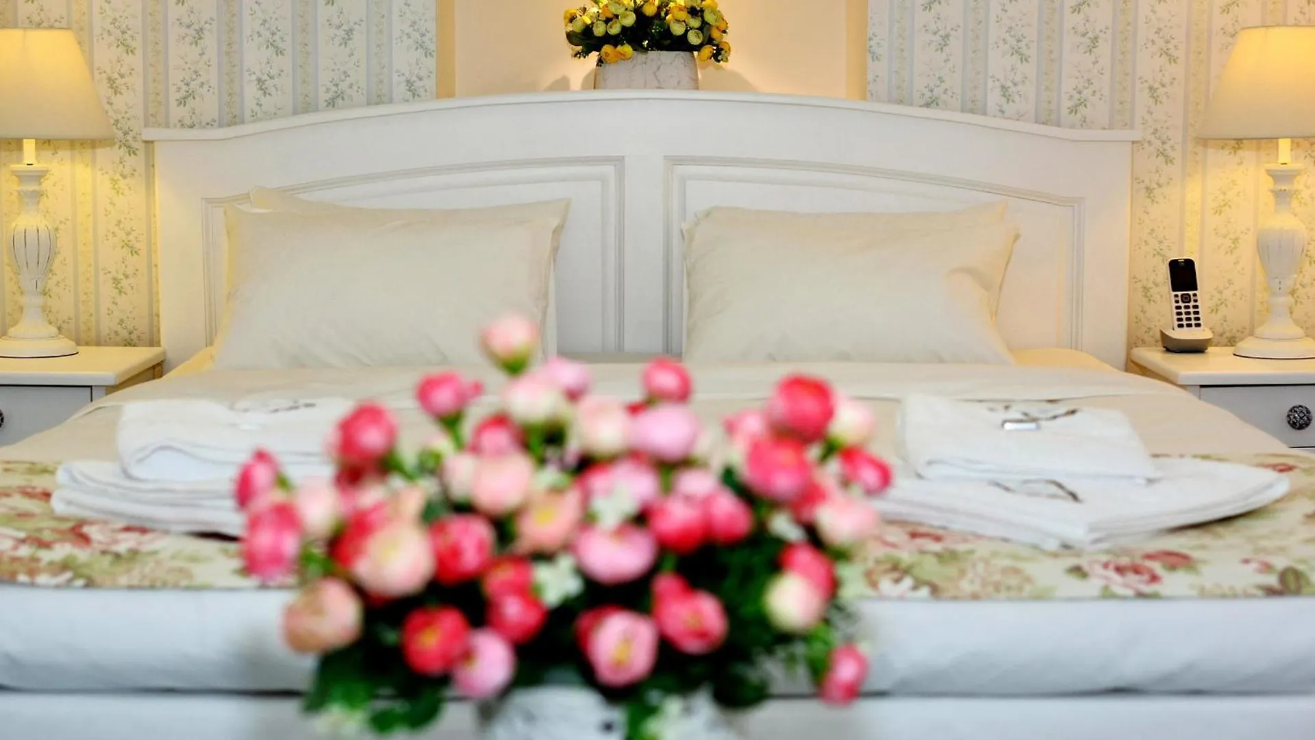 Hotel Les Jardins Carol Bucharest Romania