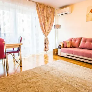 Luxury Mall Area Appartamento