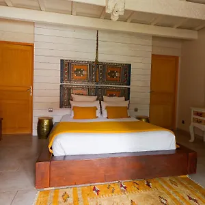 couleurs-du-sud.hotels-rhonealpes.com/